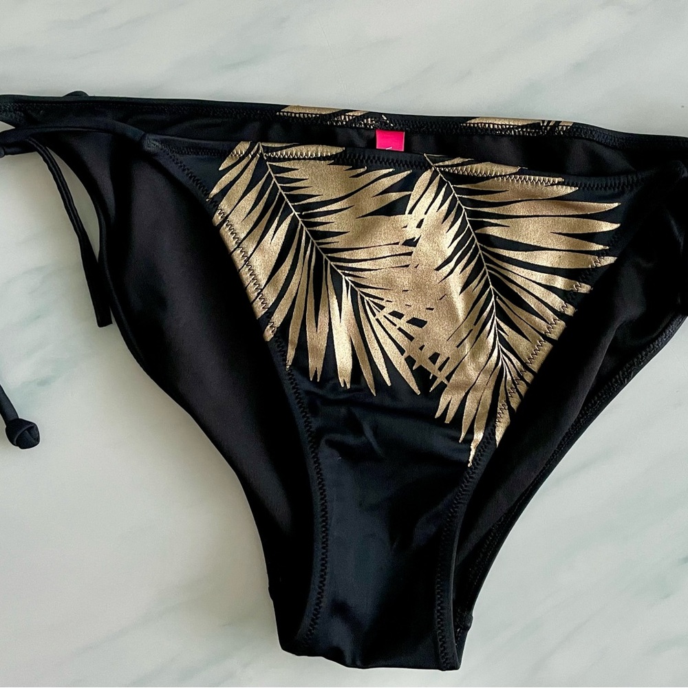 NWOT. Black Bikini Bottom with Gold Leaf Design - Picture 5 of 9